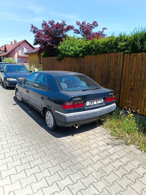 Odpadky, černá skládka, vraky